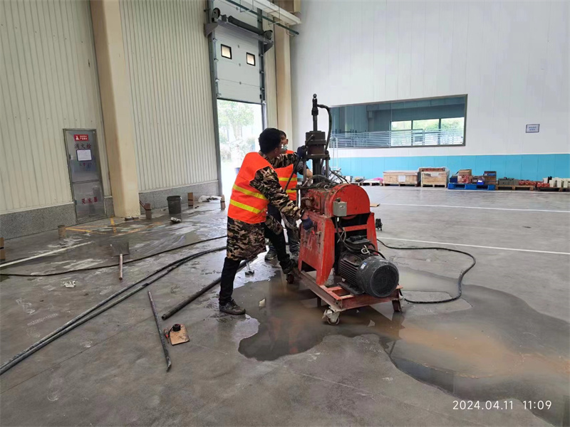 六枝特厂房地面下沉塌陷注浆加固施工